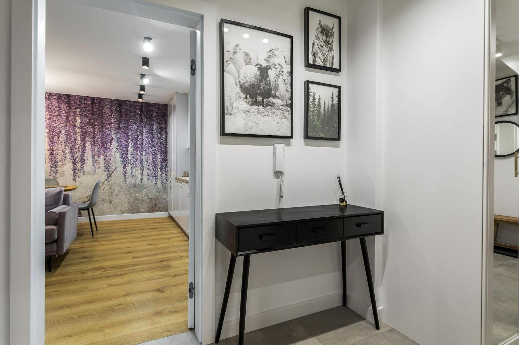 Rent Like - Za Cieszynianka 6 *
